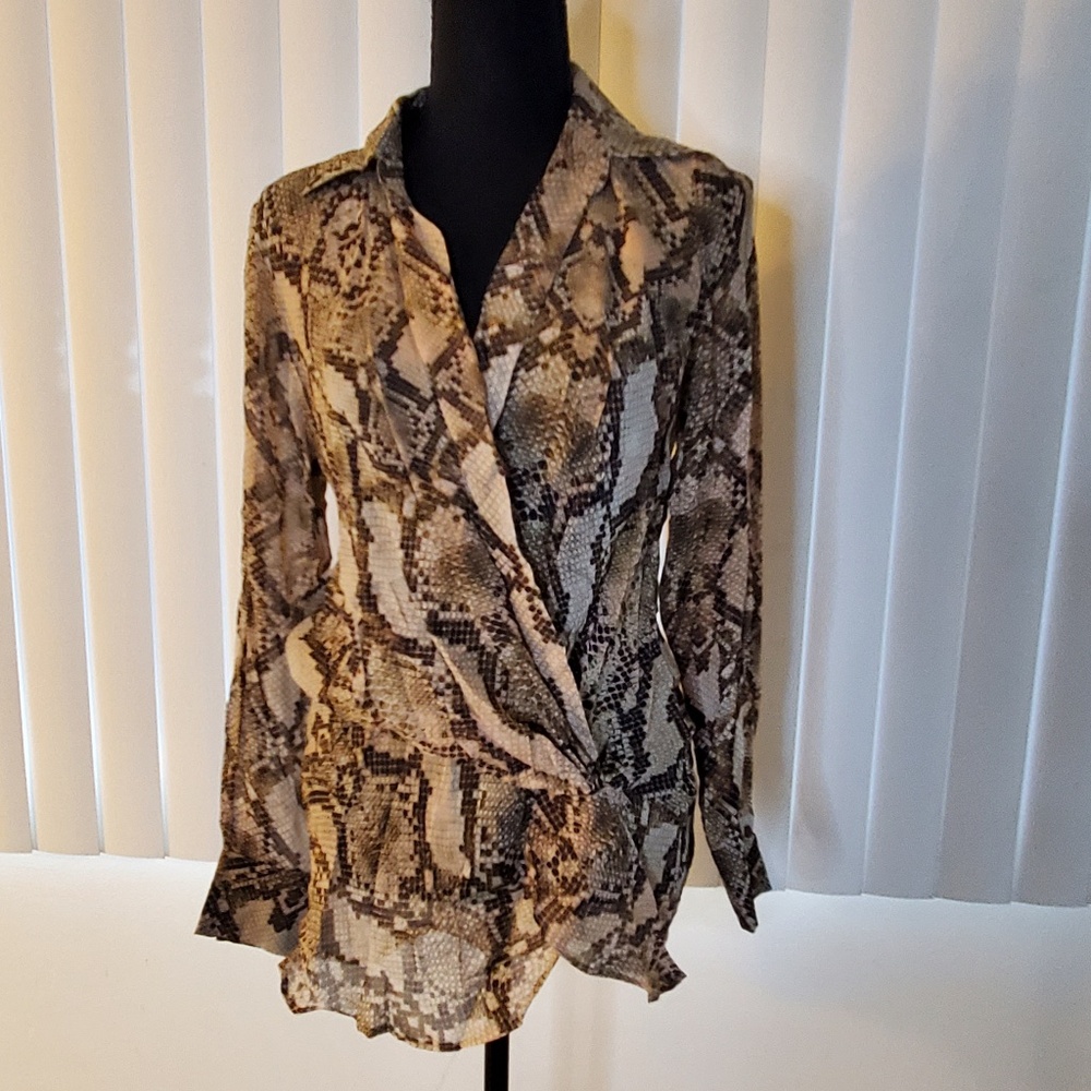 NWT Bold Lavender Brown Snake Print Top - Unleash Your Style!